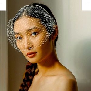 NEW | Bridal hair accessory | Jennifer Behr